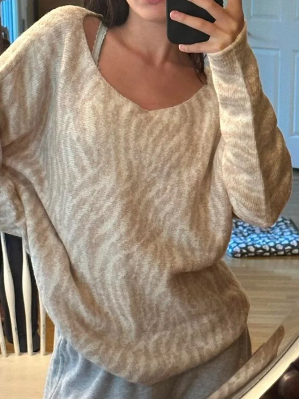 Abercrombie & Fitch Zebra Print sweater Size Large